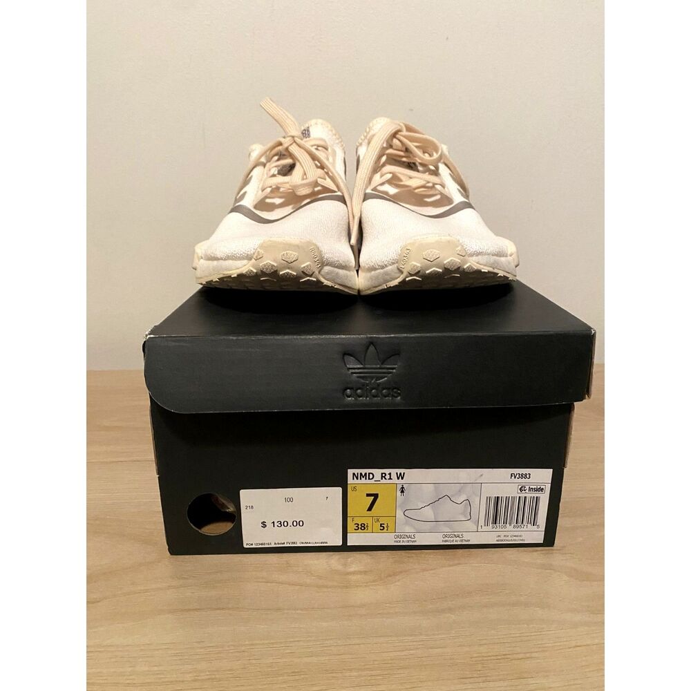 Adidas NMD_R1 W Women’s 7 Cream Boost Sneakers – FV3883 – w/ Original Box - Picture 7 of 7